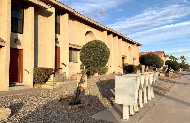 2085 Mesquite Ave photos photos