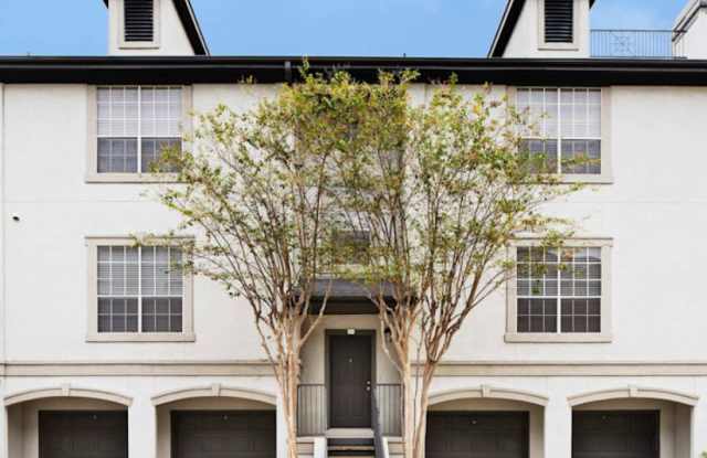 Hadley Midtown Gallery 2