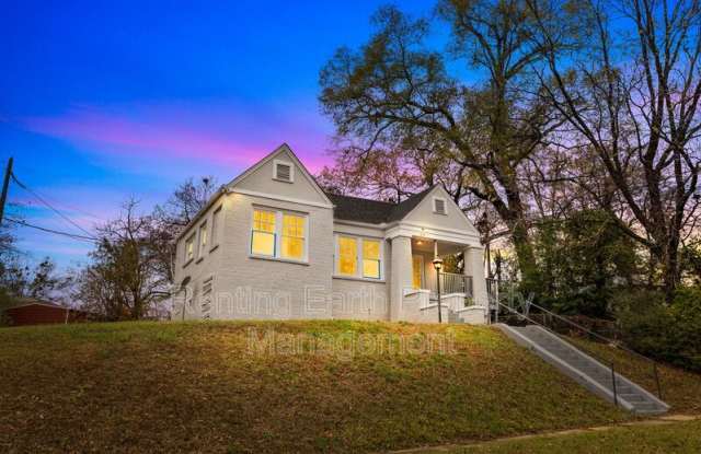 612 12th St W photos photos 612 12th St W photos photos