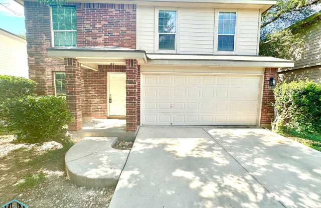 Big  Beautiful 5 bed/3.5 bath 2 Story home that's conveniently located to Randolph AFB photos photos