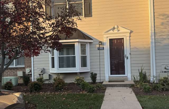 1002 North Glen Drive - 1002 North Glen Drive, Delaware County, PA 19342