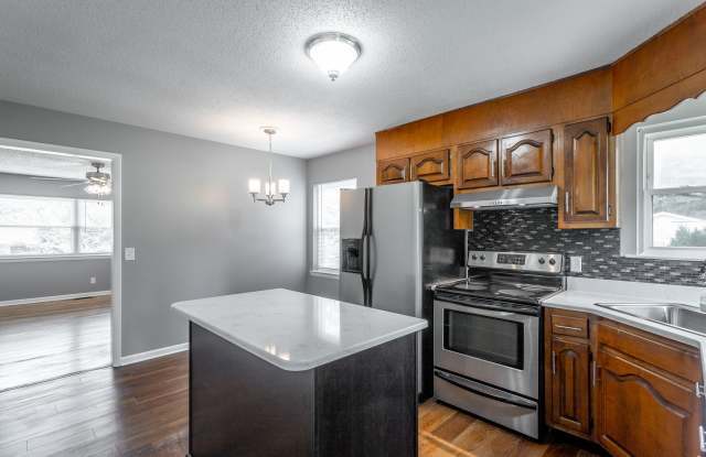 1214 Helena Drive - B photos photos