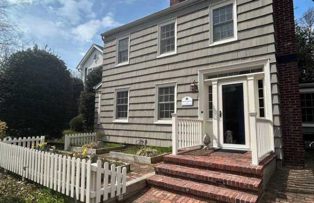 225 Christian Avenue photos photos