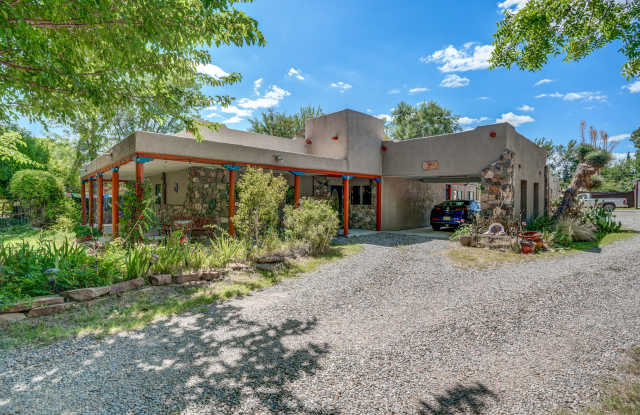 1825 Vanderhoef Lane - 1825 Vanderhoef Lane, Cottonwood, AZ 86326