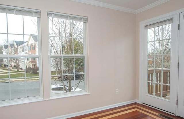 6380 MICHAEL ROBERT Drive Gallery 3