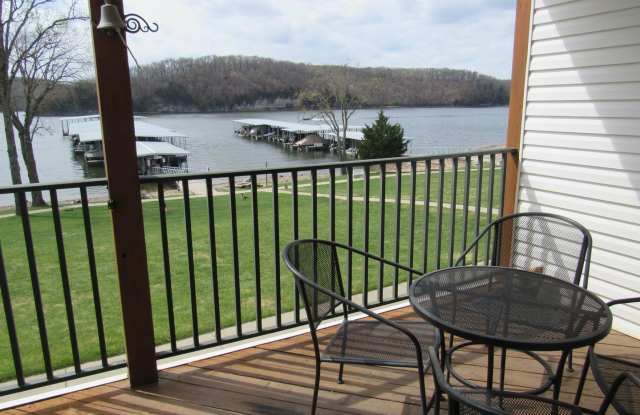 1 Bedroom Lakefront Condo For Rent photos photos