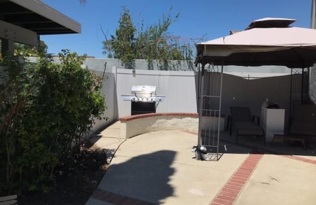 165 Briarwood - 165 Briarwood, Irvine, CA 92604