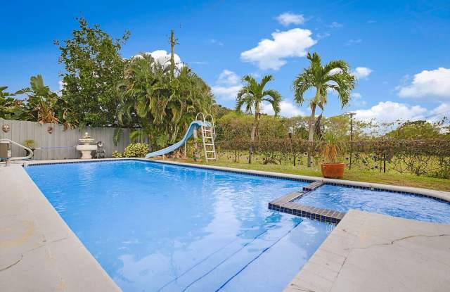 4422 Brandywine Drive photos photos
