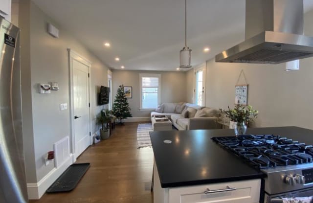 3 Dartmouth St. - 3 Dartmouth Street, Somerville, MA 02145