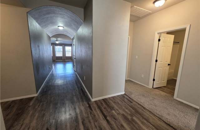 1700 Hermitage Drive Gallery 2