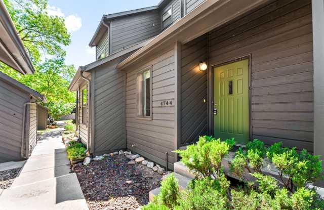 3BD, 2.5 Boulder Townhome with 1-Car Garage photos photos