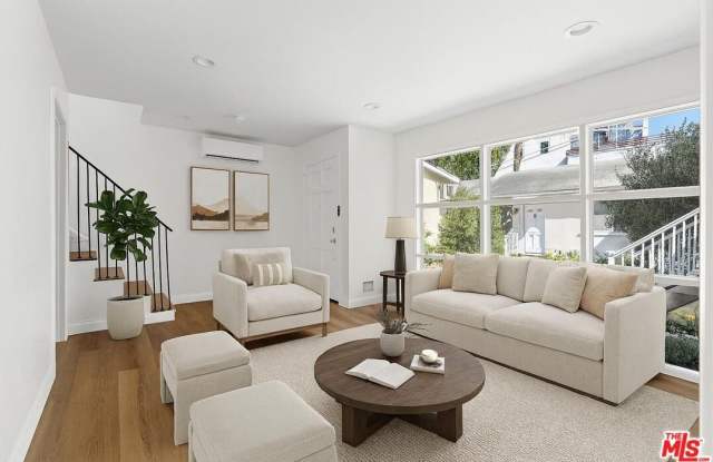 814 3rd St photos photos