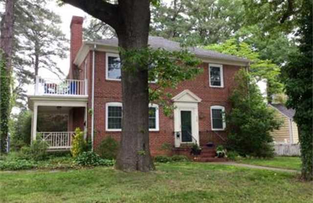 5306 Grove Avenue - 2 Upstairs - 5306 Grove Avenue, Richmond, VA 23226