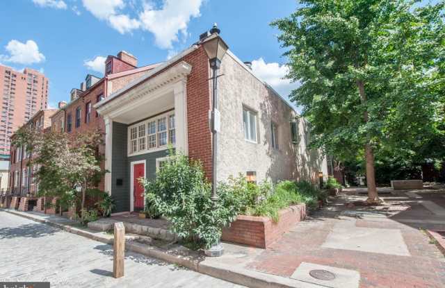 125 WELCOME ALLEY Gallery 2