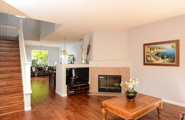 2774 Antique Court Gallery 2