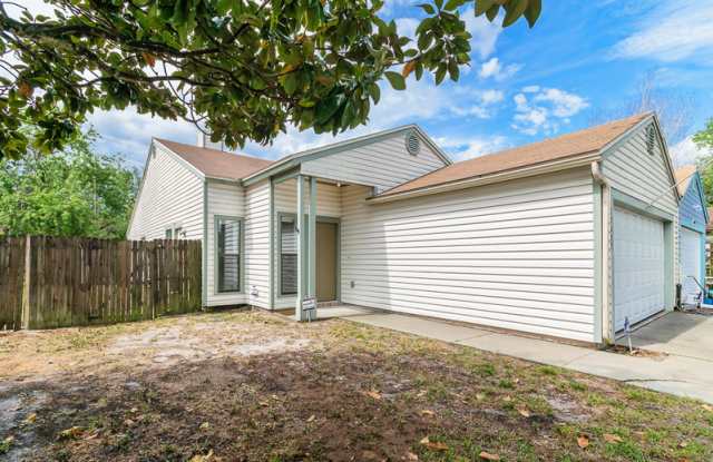 12642 Stockwood Ln - 12642 Stockwood Lane, Jacksonville, FL 32225
