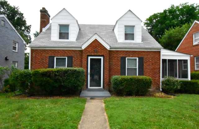 Fantastic 3BR Cape Cod near Downtown Silver Spring! photos photos