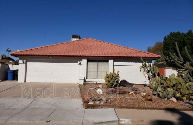 2708 W. Gila Lane photos photos