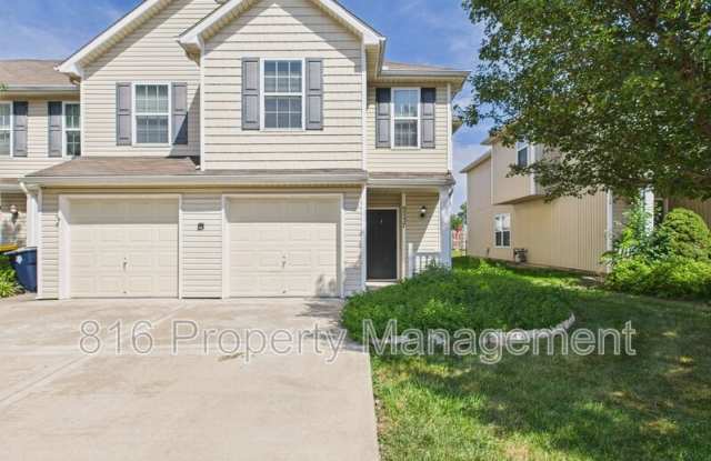 9337 N Main St photos photos