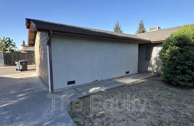 1577 East Cross Avenue photos photos 1577 East Cross Avenue photos photos