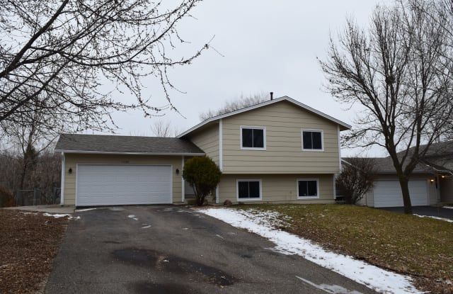 13361 Brunswick Ave S - 13361 Brunswick Avenue South, Savage, MN 55378