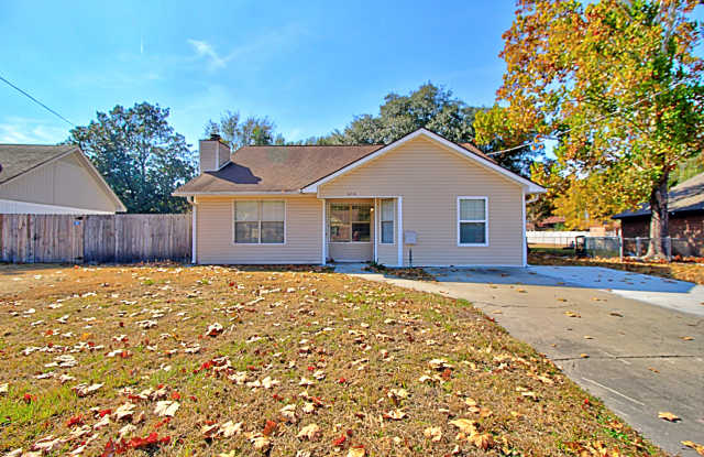 664 Windward Drive - 664 Windward Drive, Hinesville, GA 31313