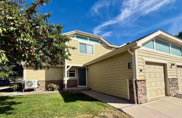 Prime Fort Collins Living: Modern 3-BR Townhome Near CSU & Trails – Move-In Ready! Gallery 1