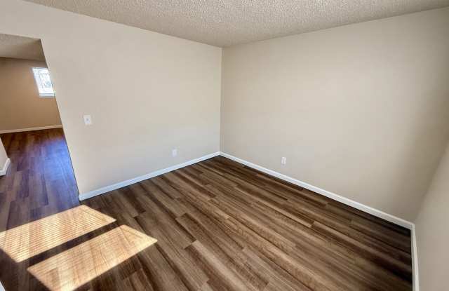 3935-3944 Jaq-Mar Court photos photos