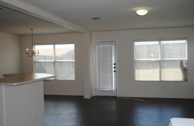 1336 Saddle Blanket Court Gallery 3