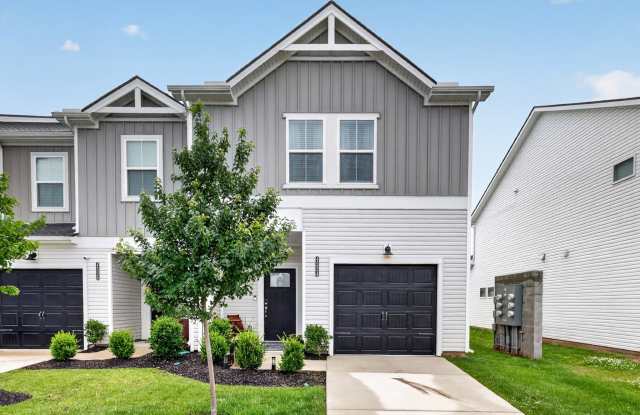 4524 Skywood Lane Gallery 1