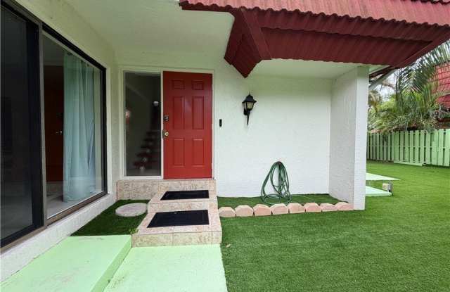 10927 Meadow Lark Cove Drive Gallery 1