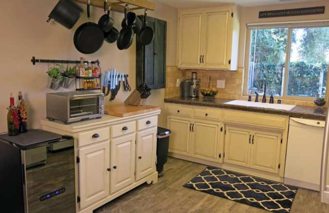 335 Wynn Court Gallery 3