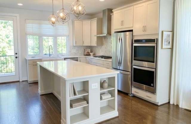6261 EDSALL Road Gallery 2