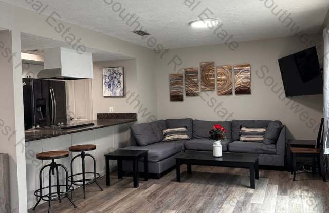 Spacious 2 story condo. Gallery 3