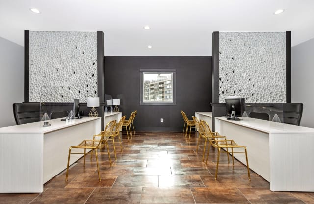 209 at Pickwick Apartments Gallery 4
