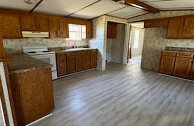 3 bedrooms, 2 baths, mobile home in Wagener, $850, Call 803-537-0195 Gallery 3