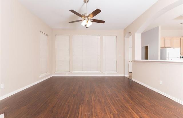 3140 Kings Canyon Drive Gallery 4