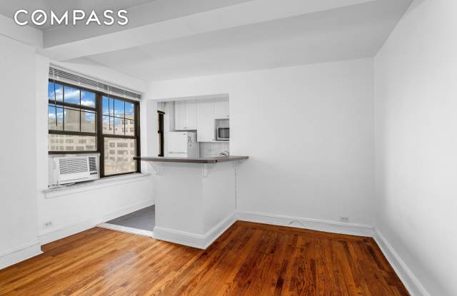 200 East 16th Street - 200 East 16th Street, New York City, NY 10003
