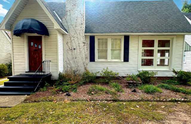Charming 2 bedroom Garden District Home for Rent! photos photos