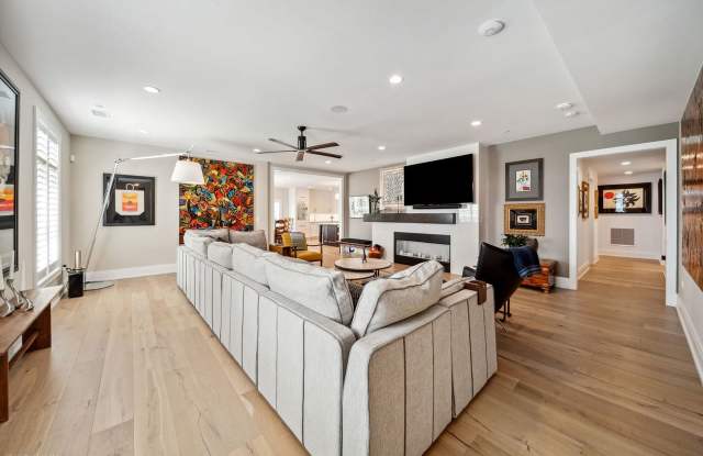 110 S Washington St # U1170ZQT - 110 South Washington Street, Naperville, IL 60540