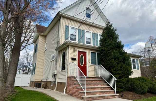 302 Walnut Ave photos photos