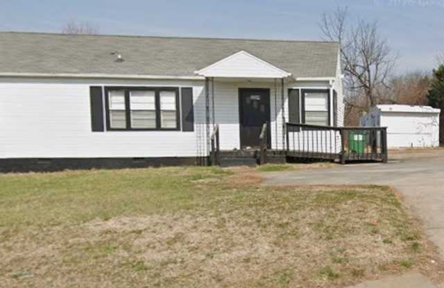 3318 Bessemer City Road photos photos