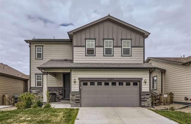 Evolve Real Estate: Stunning 3Beds/3Baths Single Family Residence With Fully Fenced Backyard and 2-Car Attached Garage! photos photos