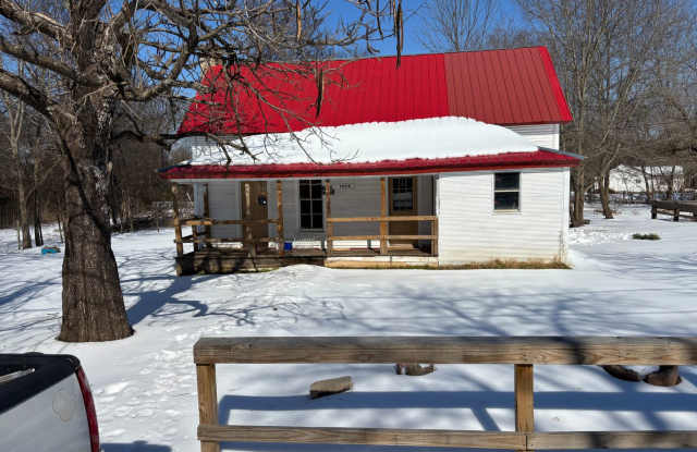 1056 DANVILLE RD photos photos