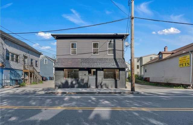 415 broad Street unit: 2 photos photos