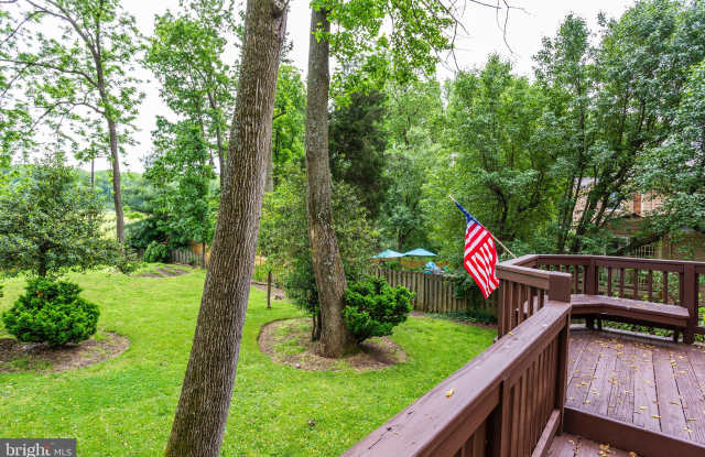 7217 GREENTREE ROAD Gallery 3