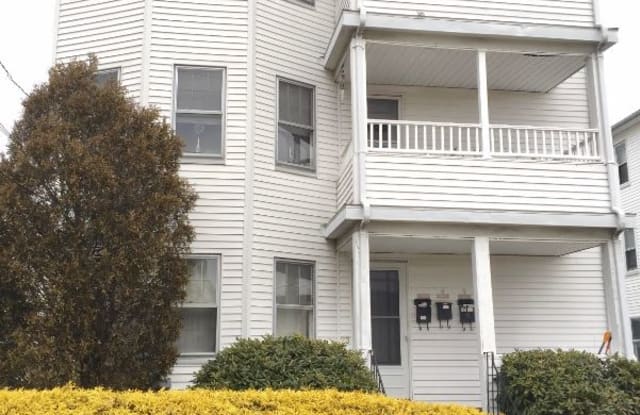 23 Weld Ave 3 - 23 Weld Avenue, Norwood, MA 02062