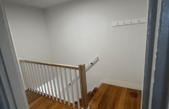 321 Ohio Street - 2 Gallery 4