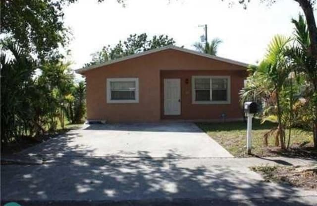 2360 Farragut St - 2360 Farragut Street, Hollywood, FL 33020