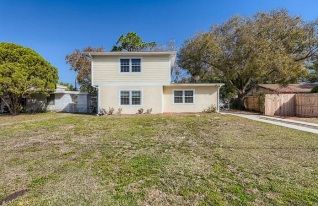 6547 49th Avenue North - 6547 49th Avenue North, West Lealman, FL 33709